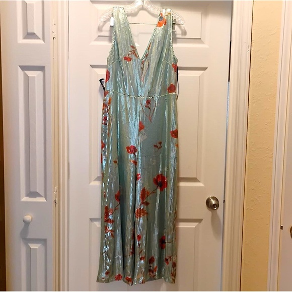 NWT Bebé Printed Sequin Jumpsuit Teal Elia Floral Stunning Classy Size 12 - Picture 1 of 12